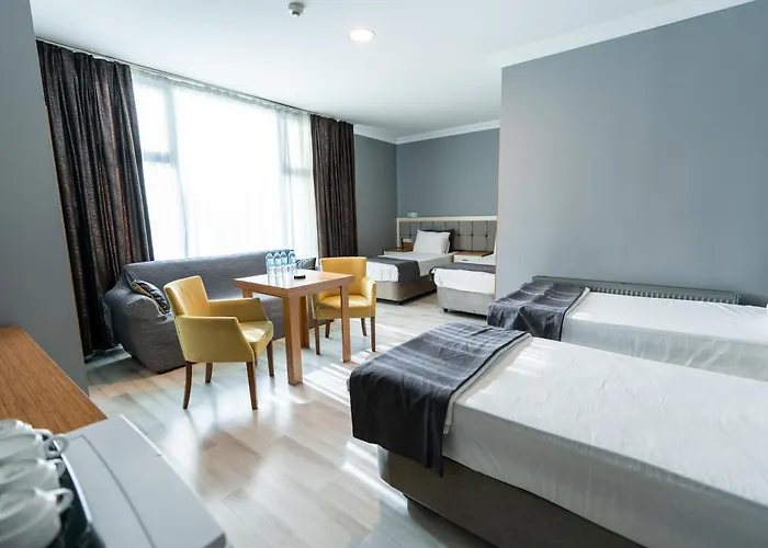 Emsa Palace Hotel